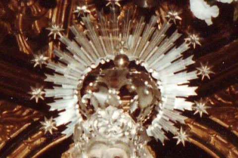 Corona de la Virgen del Rosario de Villaseco del Pan