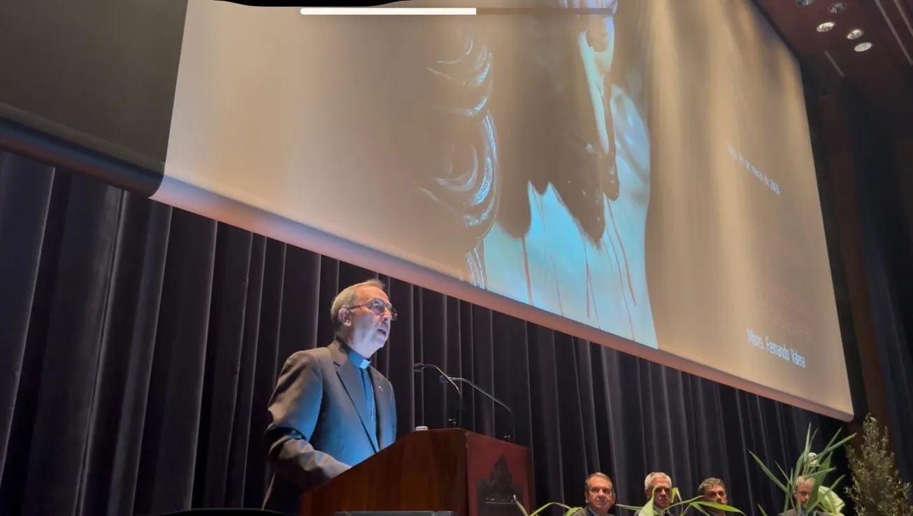 Fernando Valera proclama en Vigo una Semana Santa iluminada por la esperanza