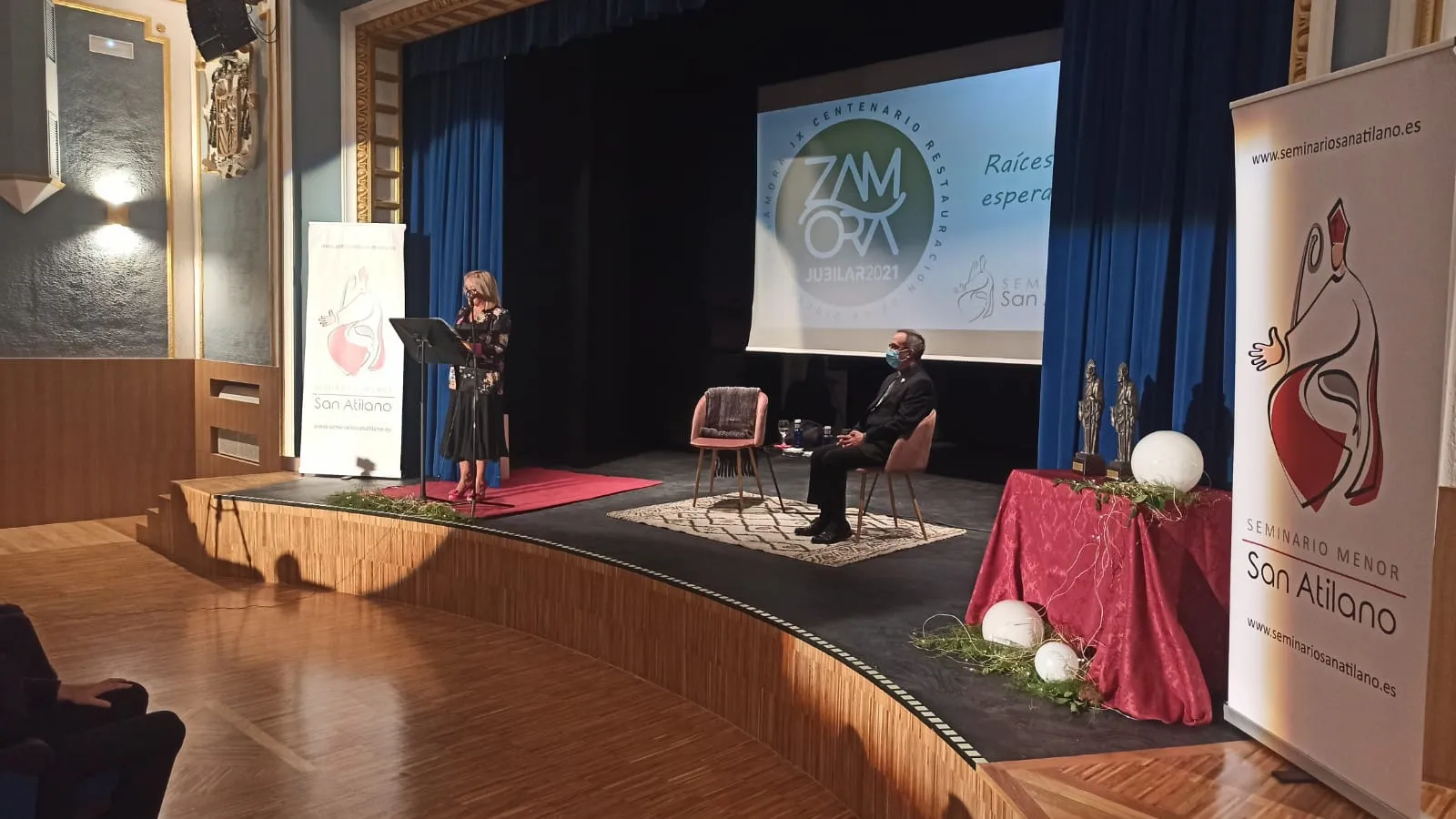 La diócesis de Zamora premia al doctor Diego y a Cáritas