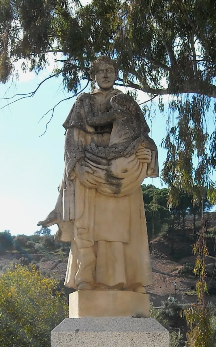 Estatua en el convento de Escalaceli