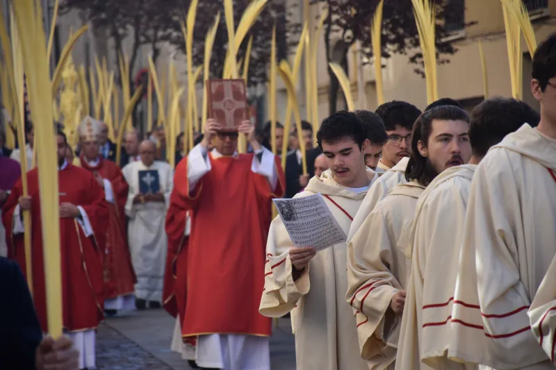 El obispo, Fernando Valera llama a Zamora a entrar en la Semana Santa con esperanza y caridad