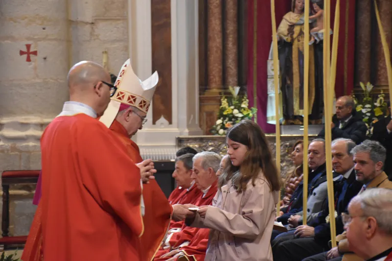 El obispo, Fernando Valera llama a Zamora a entrar en la Semana Santa con esperanza y caridad