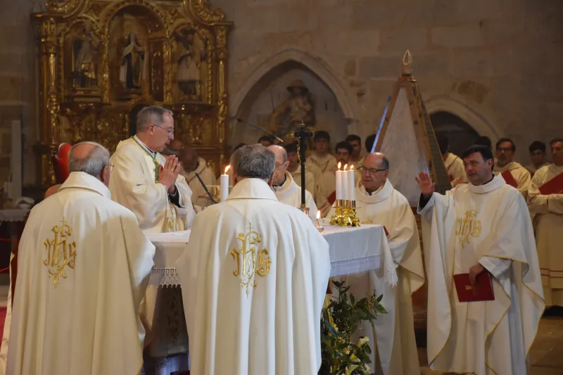 La Iglesia de Zamora culmina el Triduo Pascual con la alegría de la Resurrección