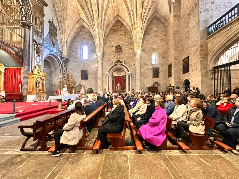 La Iglesia de Zamora culmina el Triduo Pascual con la alegría de la Resurrección