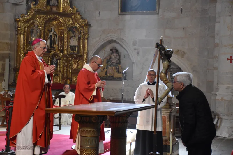 La Iglesia de Zamora culmina el Triduo Pascual con la alegría de la Resurrección