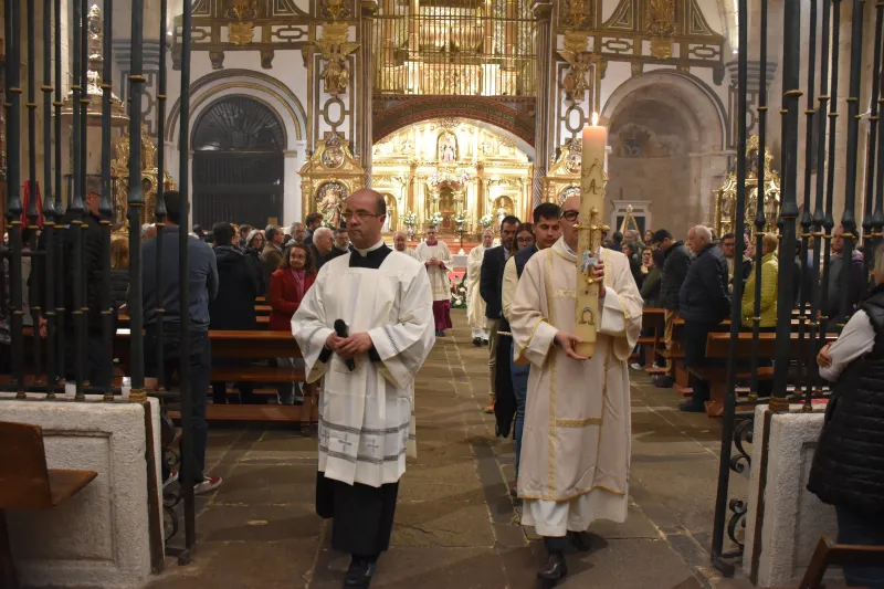La Iglesia de Zamora culmina el Triduo Pascual con la alegría de la Resurrección