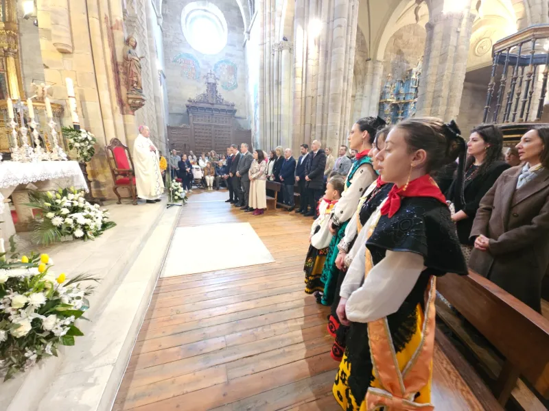 Benavente celebra la Veguilla con una llamada a ser bálsamo y esperanza