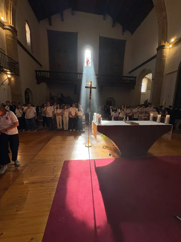 El obispo, Fernando Valera, invita a los jóvenes de Effetá a abrirse al amor de Dios
