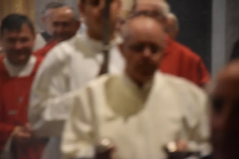 Treinta y tres adultos reciben el don del Espíritu en Pentecostés