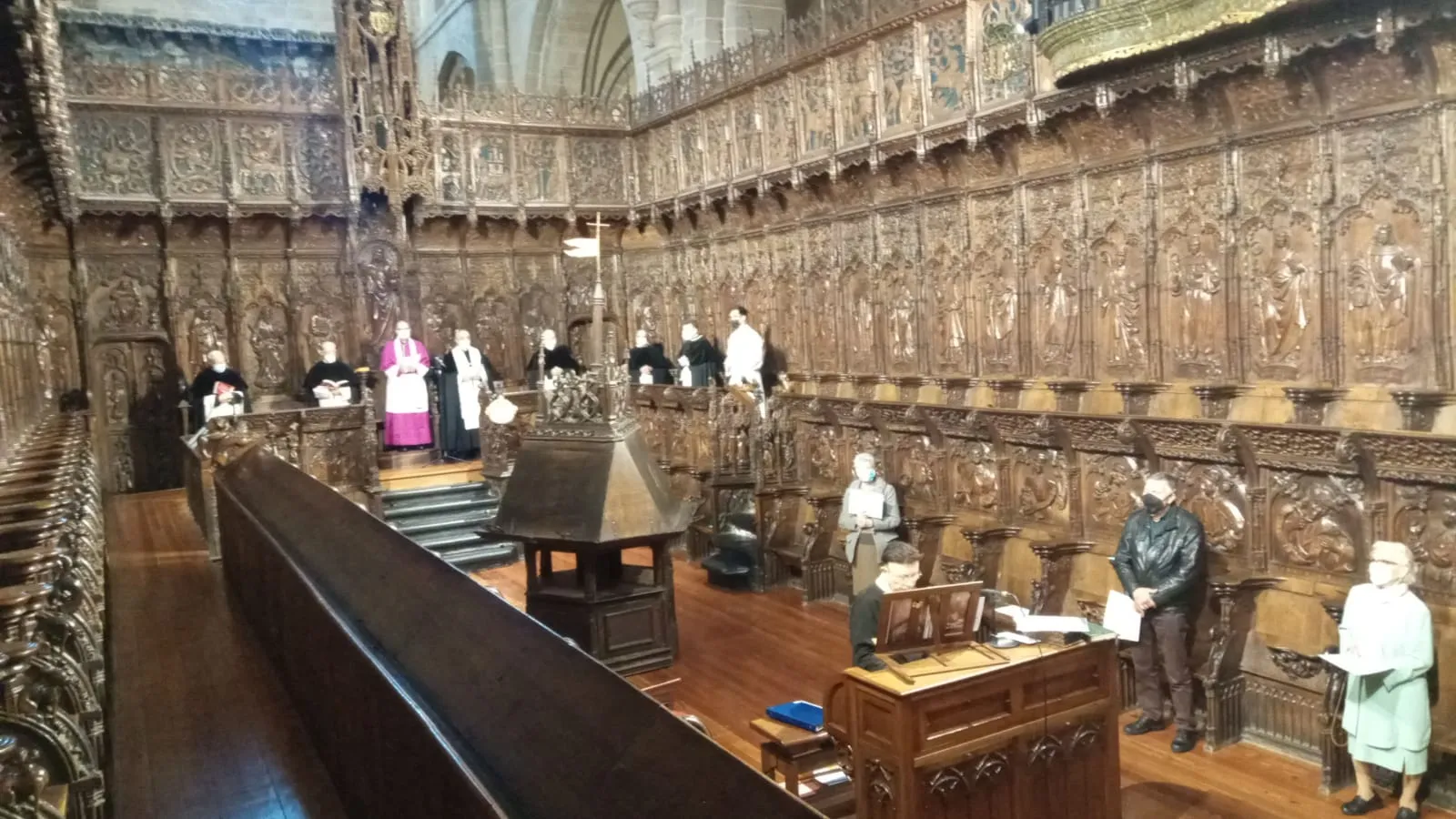 Los domingos, laudes en la Catedral
