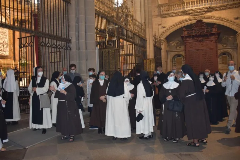 "La Iglesia necesita a la vida contemplativa"