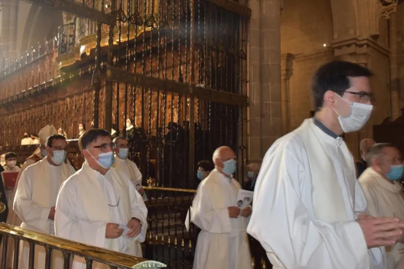 "La Iglesia necesita a la vida contemplativa"