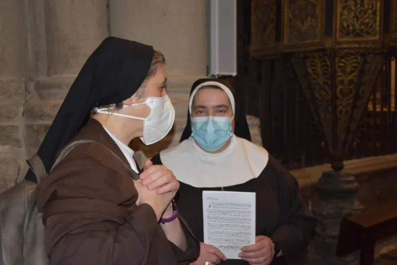 "La Iglesia necesita a la vida contemplativa"