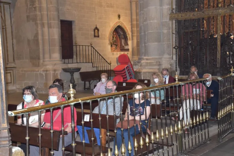 "La Iglesia necesita a la vida contemplativa"