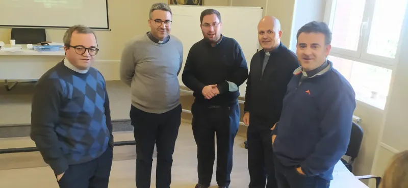 Formación en liderazgo para sacerdotes: Pastores Gregis