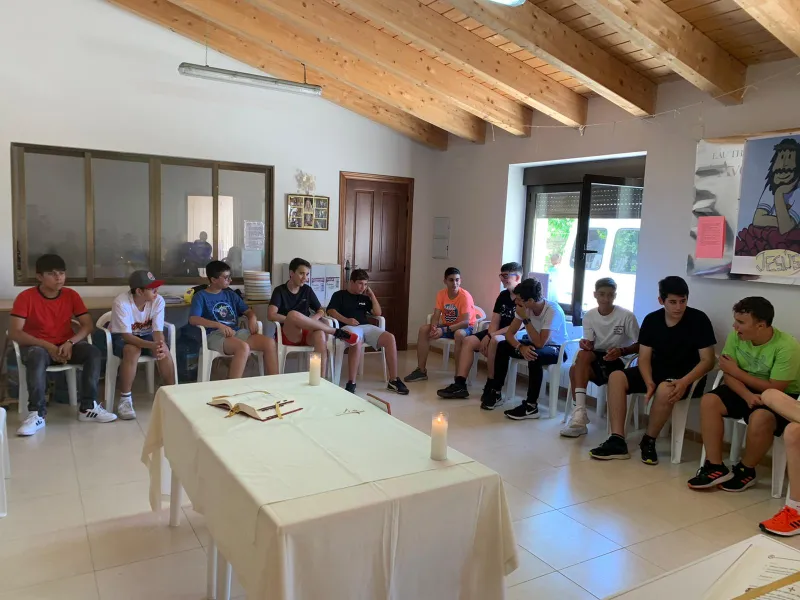 18 chavales buscando respuestas desde la fe: El seminario concluye su primer campamento vocacional.