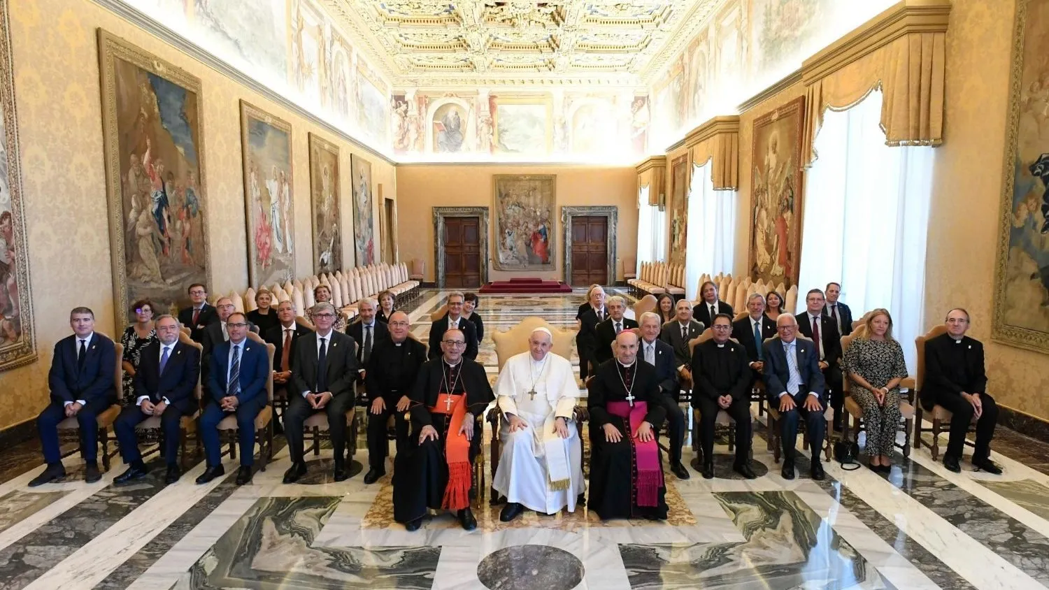 El Papa felicita a Cáritas Española por su LXXV aniversario
