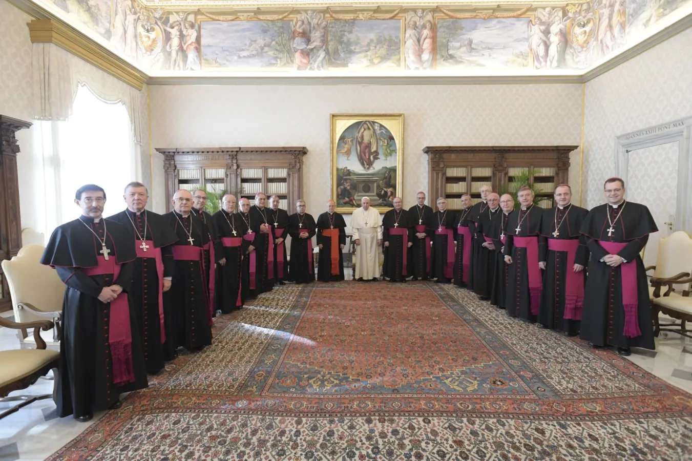 Monseñor Valera finaliza su estancia en Roma