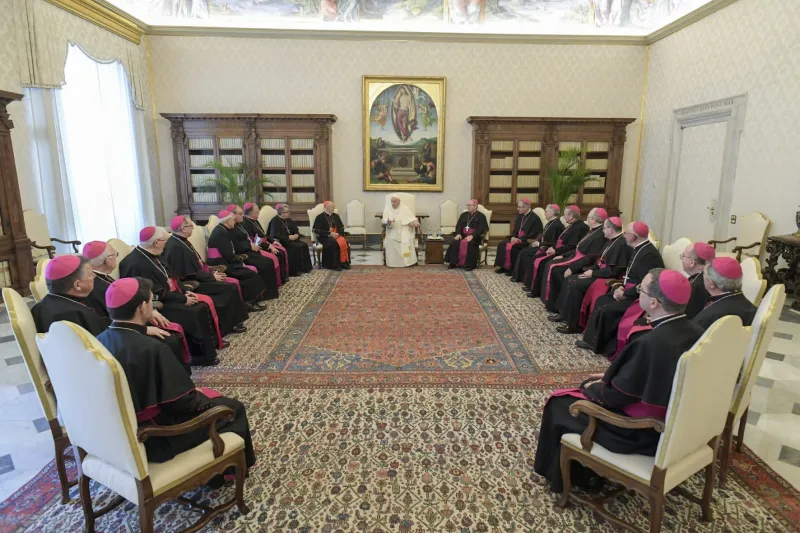 Monseñor Valera finaliza su estancia en Roma