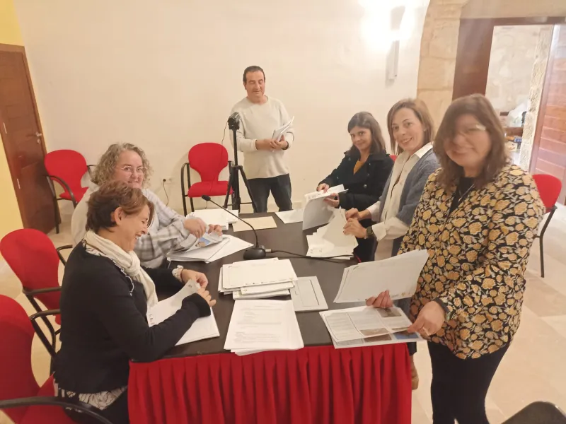 Profesores de religión, adelante...