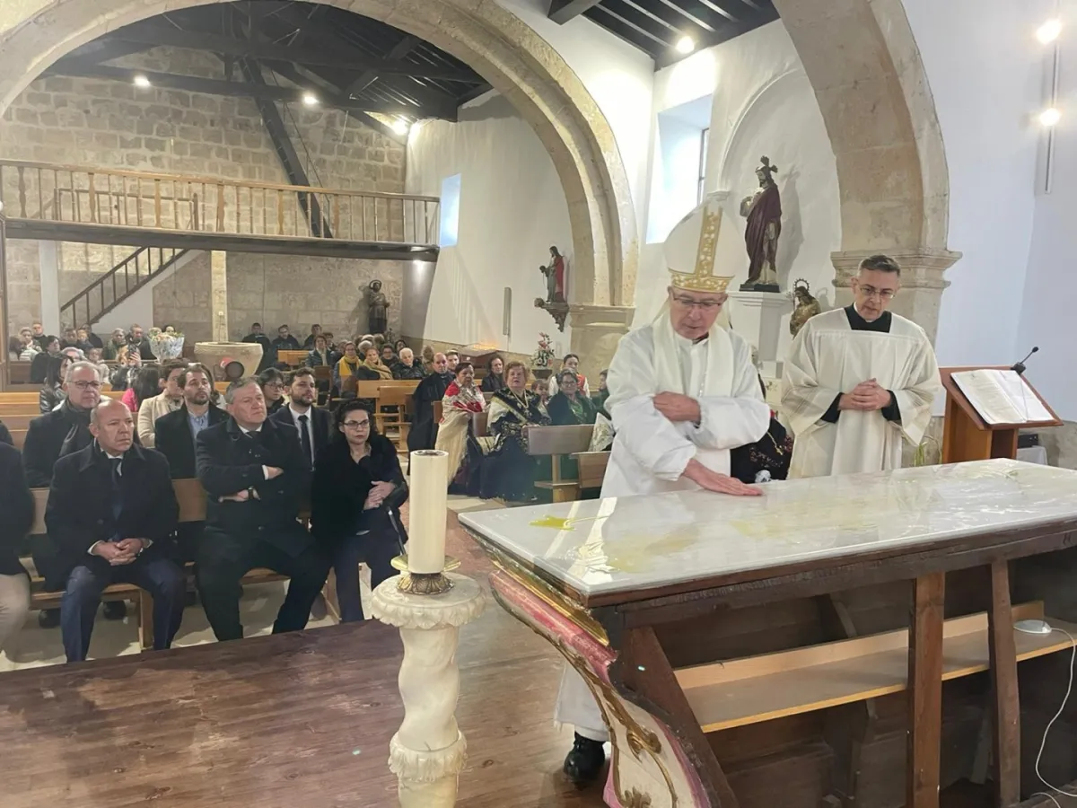 La iglesia de El Cubo reabre sus puertas