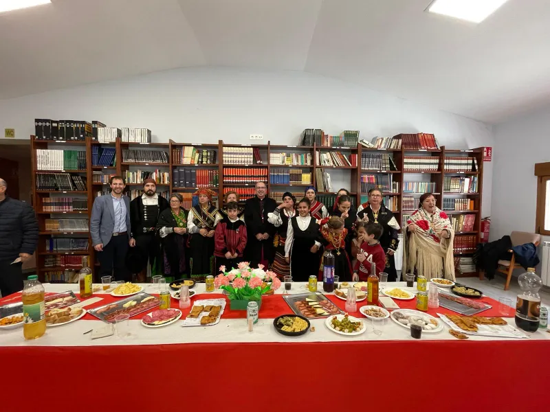 La iglesia de El Cubo reabre sus puertas