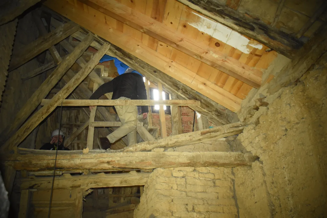 Comienzan la rehabilitación en la Iglesia de San Pedro de Villalpando
