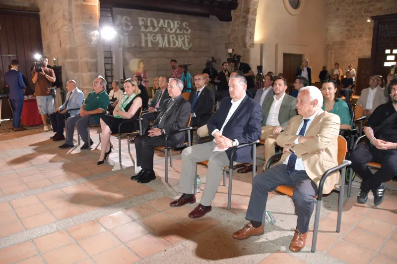 El obispo de Zamora reivindica una Iglesia que acompaña el presente y el futuro de Zamora