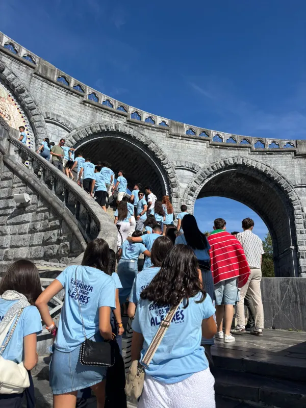 El Jubileo de Roma: otra experiencia inolvidable para medio centenar de jóvenes zamoranos