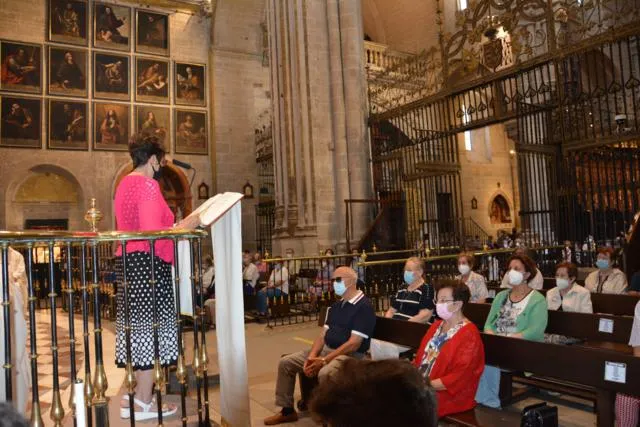Ante las personas mayores: "dan ganas de arrodillarse y descalzarse"