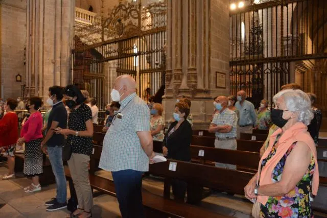 Ante las personas mayores: "dan ganas de arrodillarse y descalzarse"