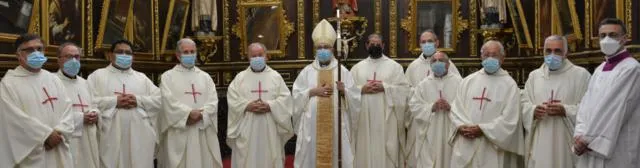Ante las personas mayores: "dan ganas de arrodillarse y descalzarse"