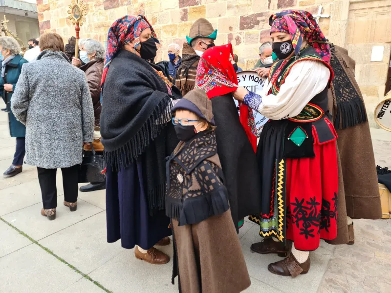 Más de 1000 personas participan en la clausura del Año Jubilar