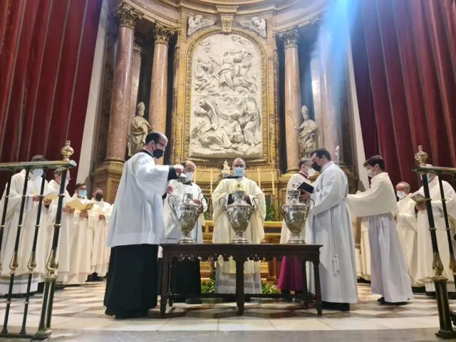 “Transparentad el espíritu de Santidad y ofreced, sencillamente, lo que somos”