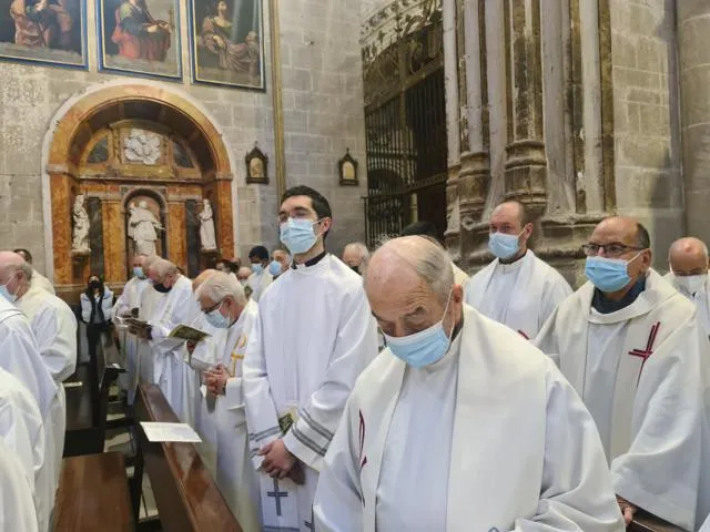 “Transparentad el espíritu de Santidad y ofreced, sencillamente, lo que somos”