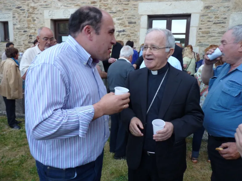 Visita pastoral a Aliste-Alba