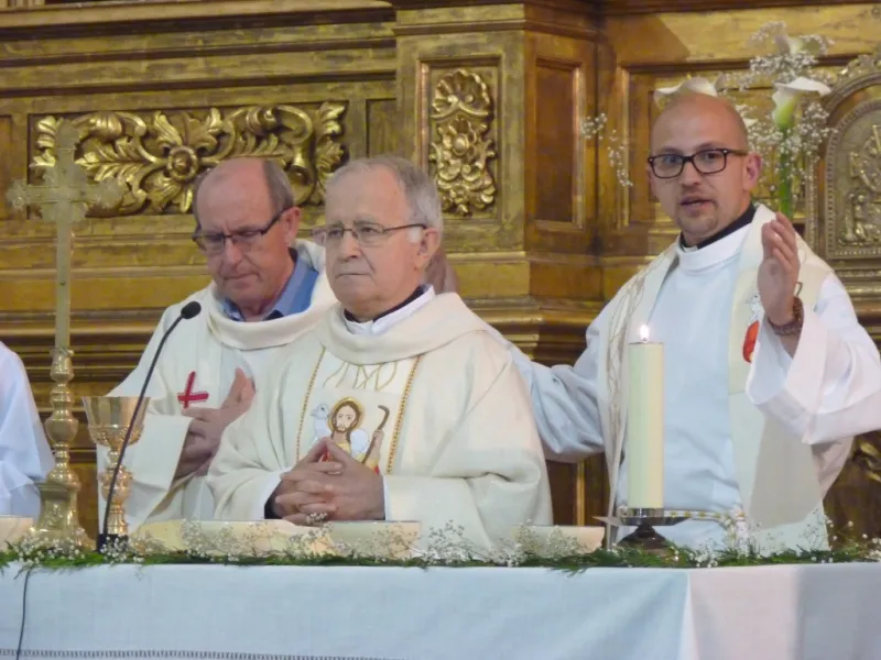 Visita pastoral a Aliste-Alba