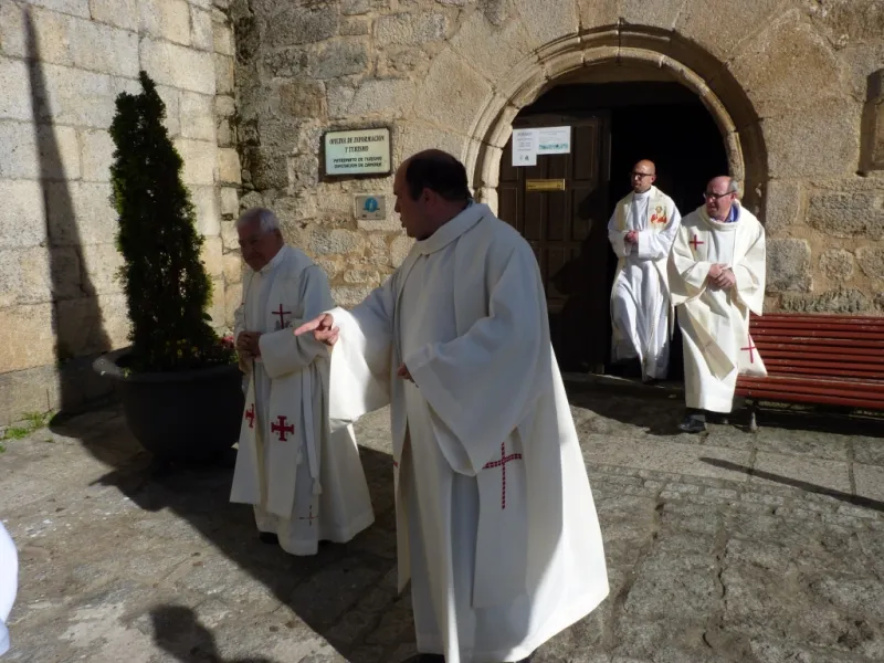 Visita pastoral a Aliste-Alba