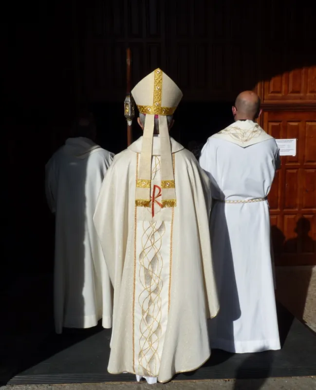 Visita pastoral a Aliste-Alba