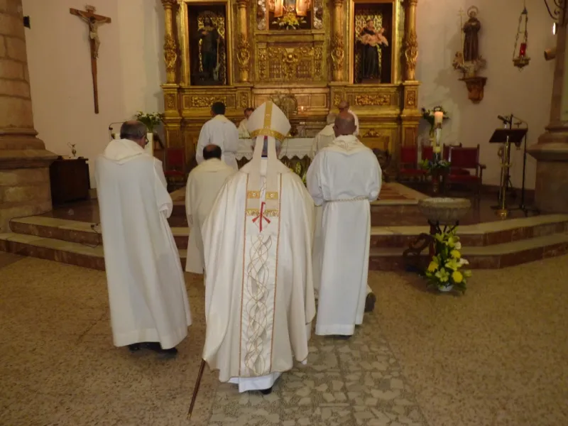 Visita pastoral a Aliste-Alba