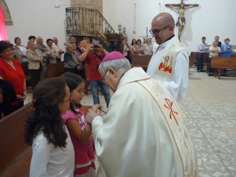 Visita pastoral a Aliste-Alba